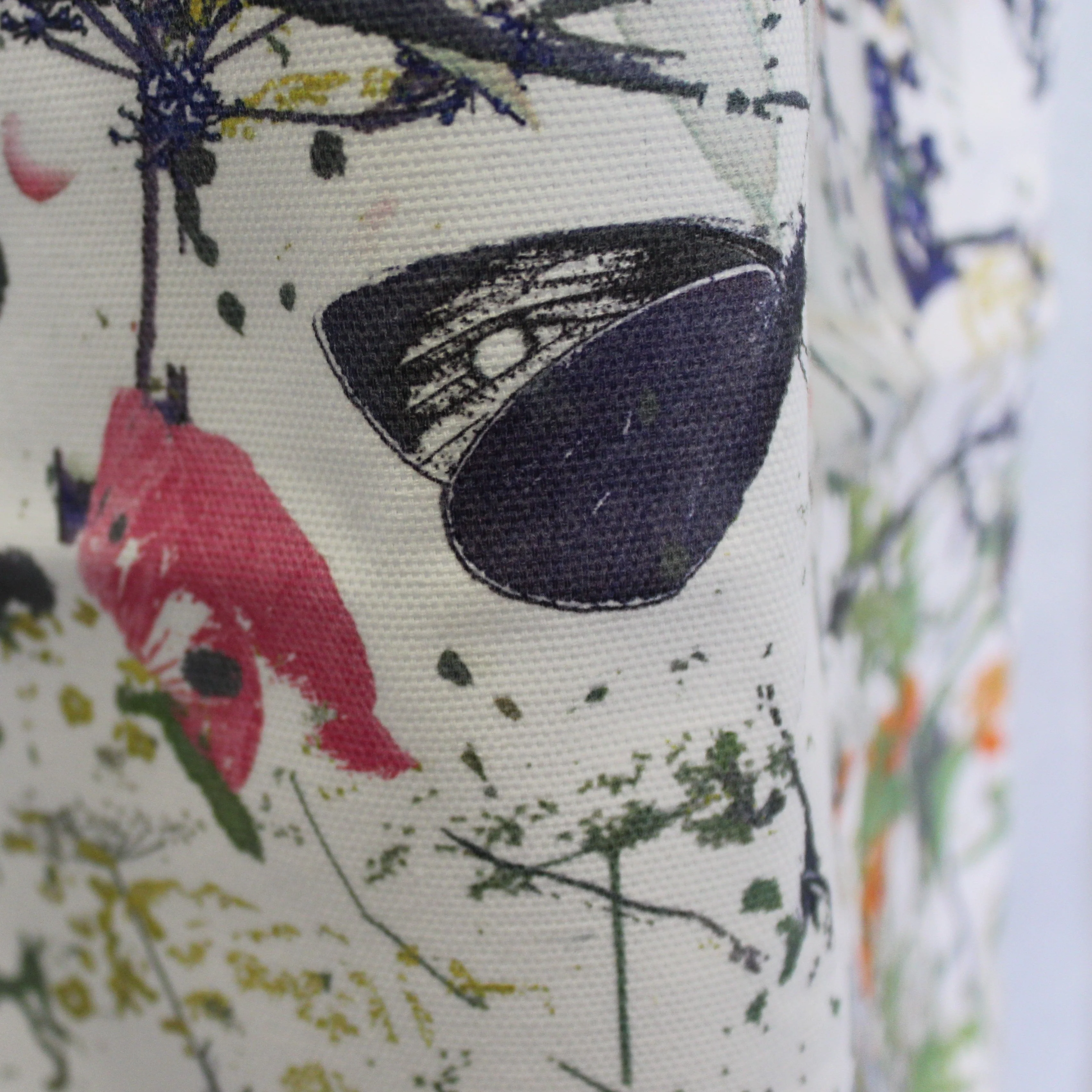 Hidden Garden Apron - Image 4