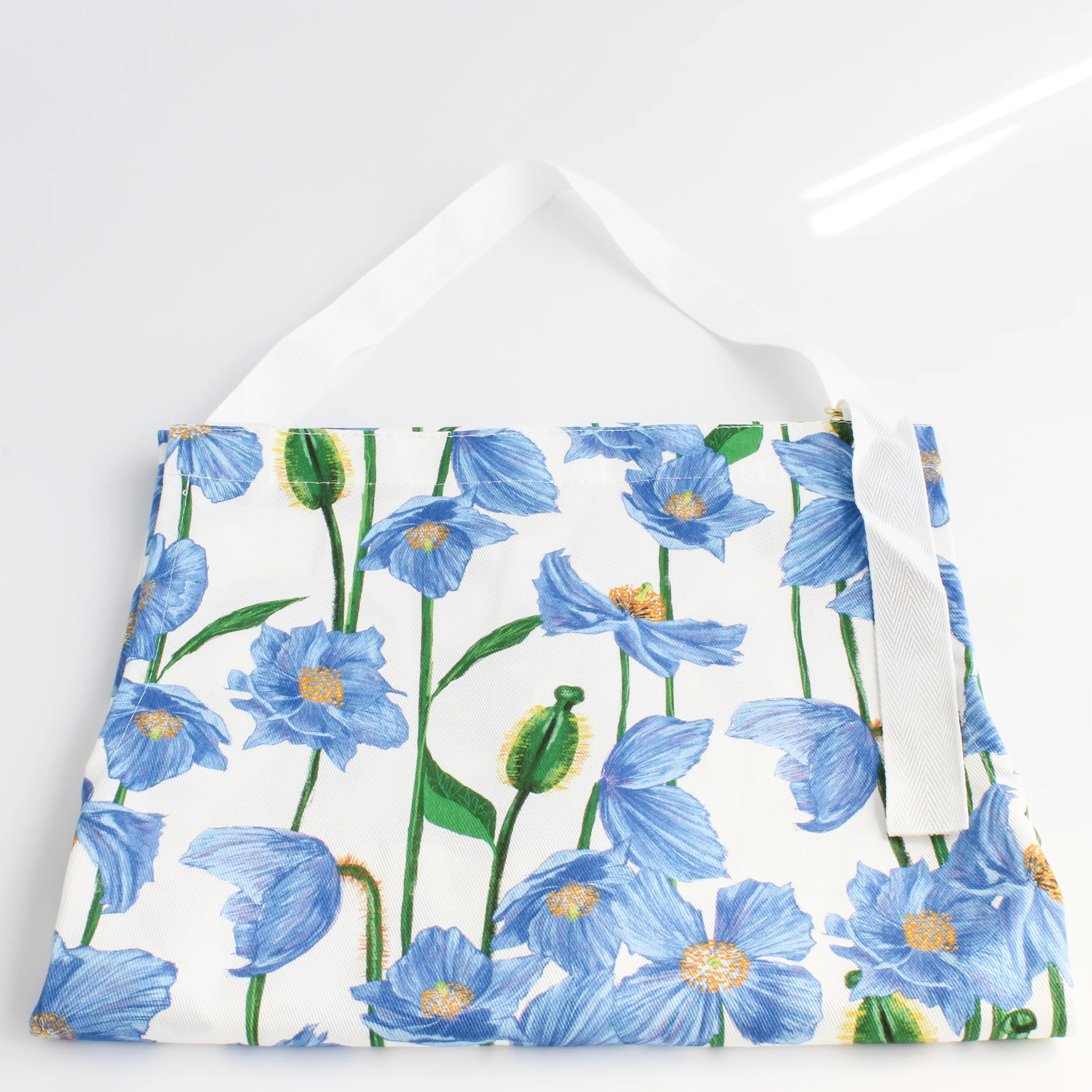 Meconopsis Apron